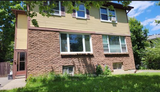 10 Calderwood Drive