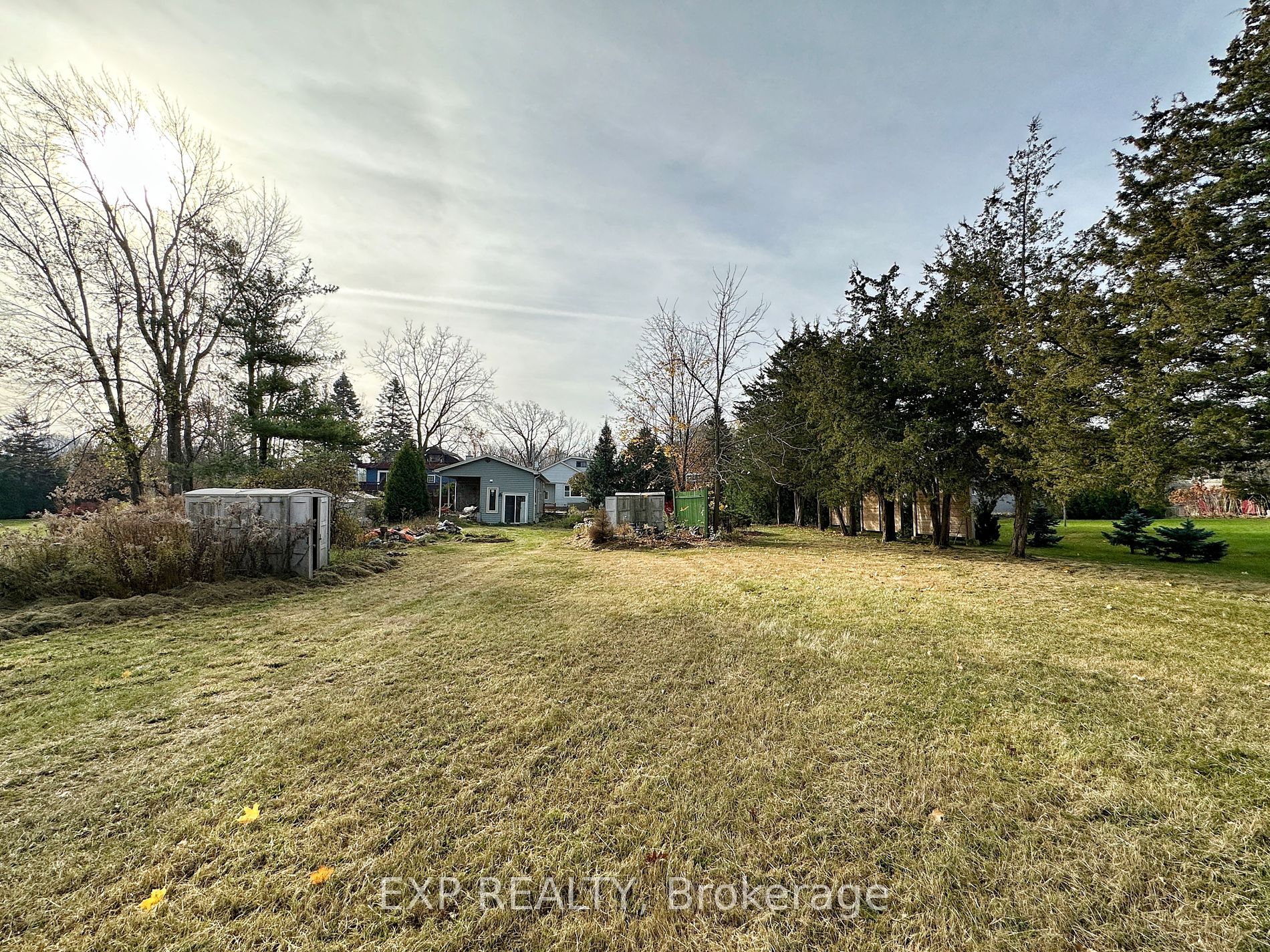 49 Ridge Rd E