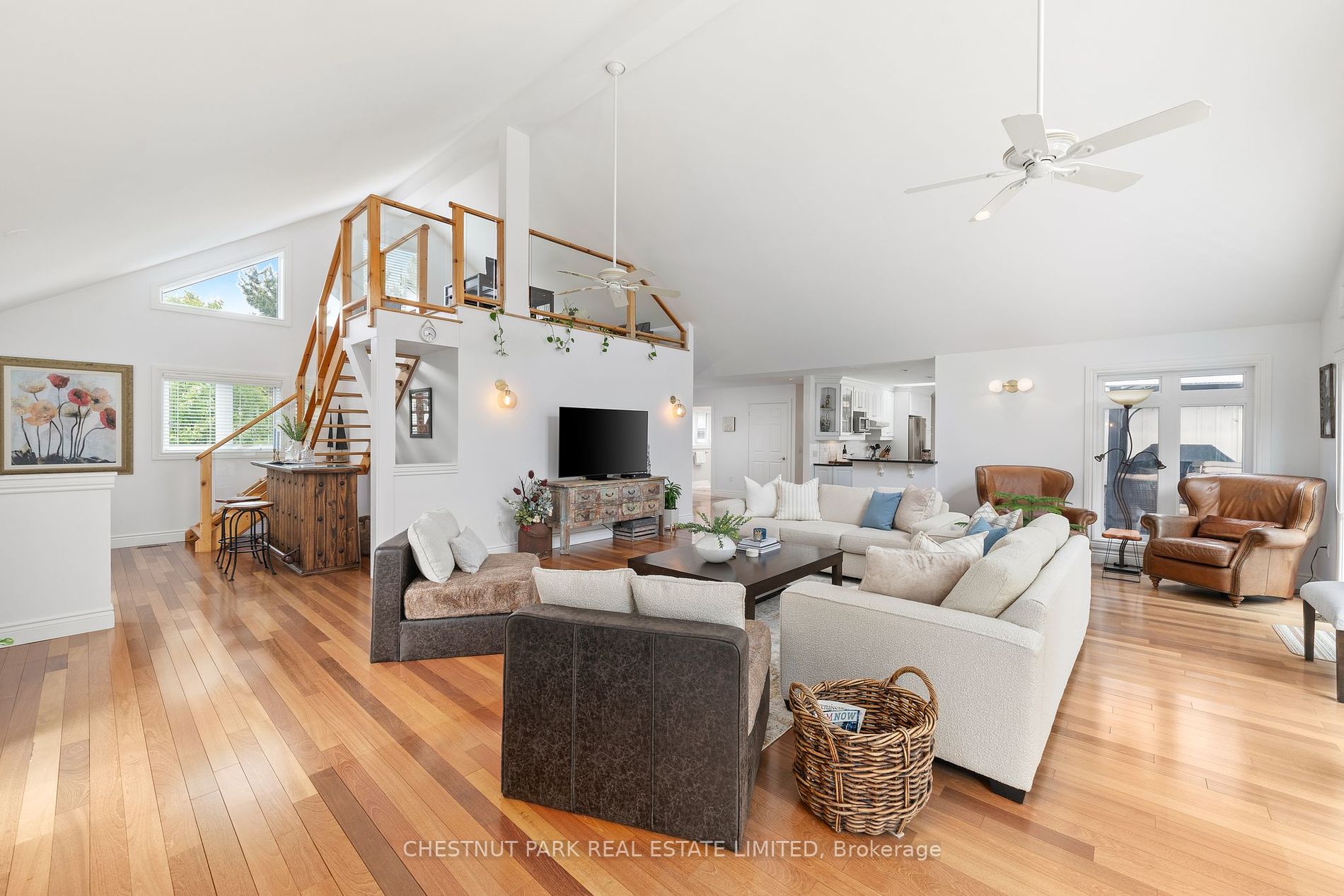 43 Smiths Bay Ave