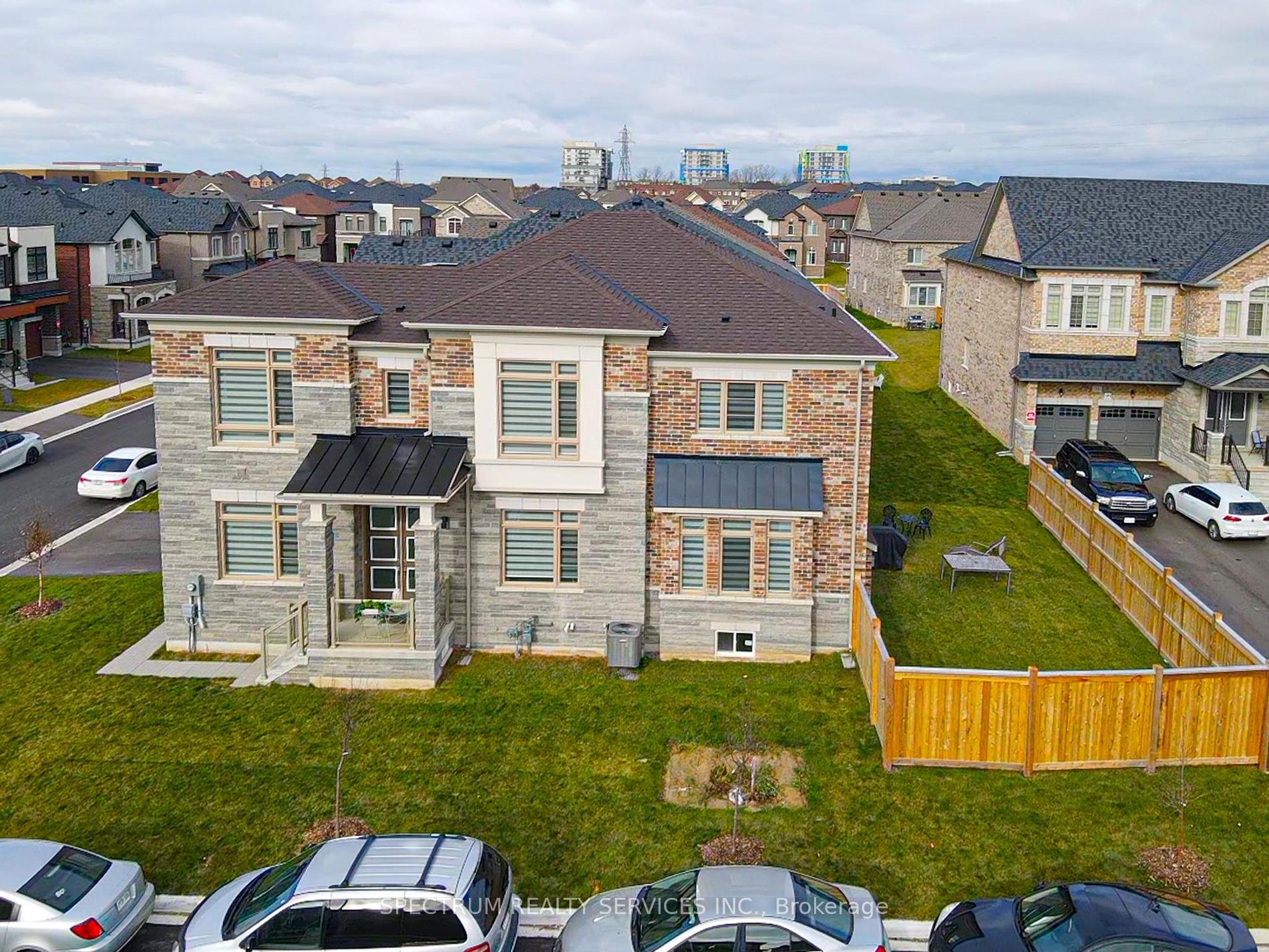23 Zimmerman Gdns
