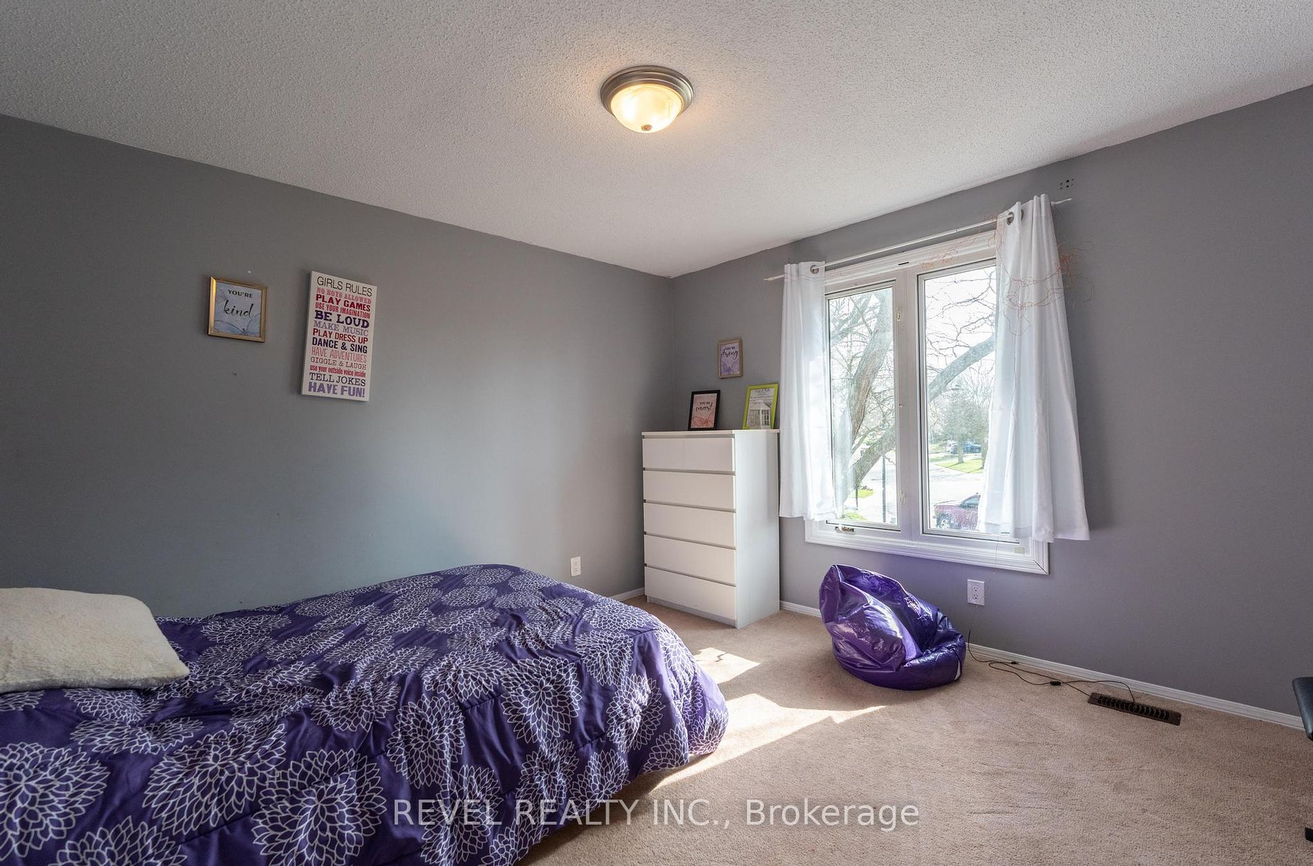 168 Albion Falls Blvd