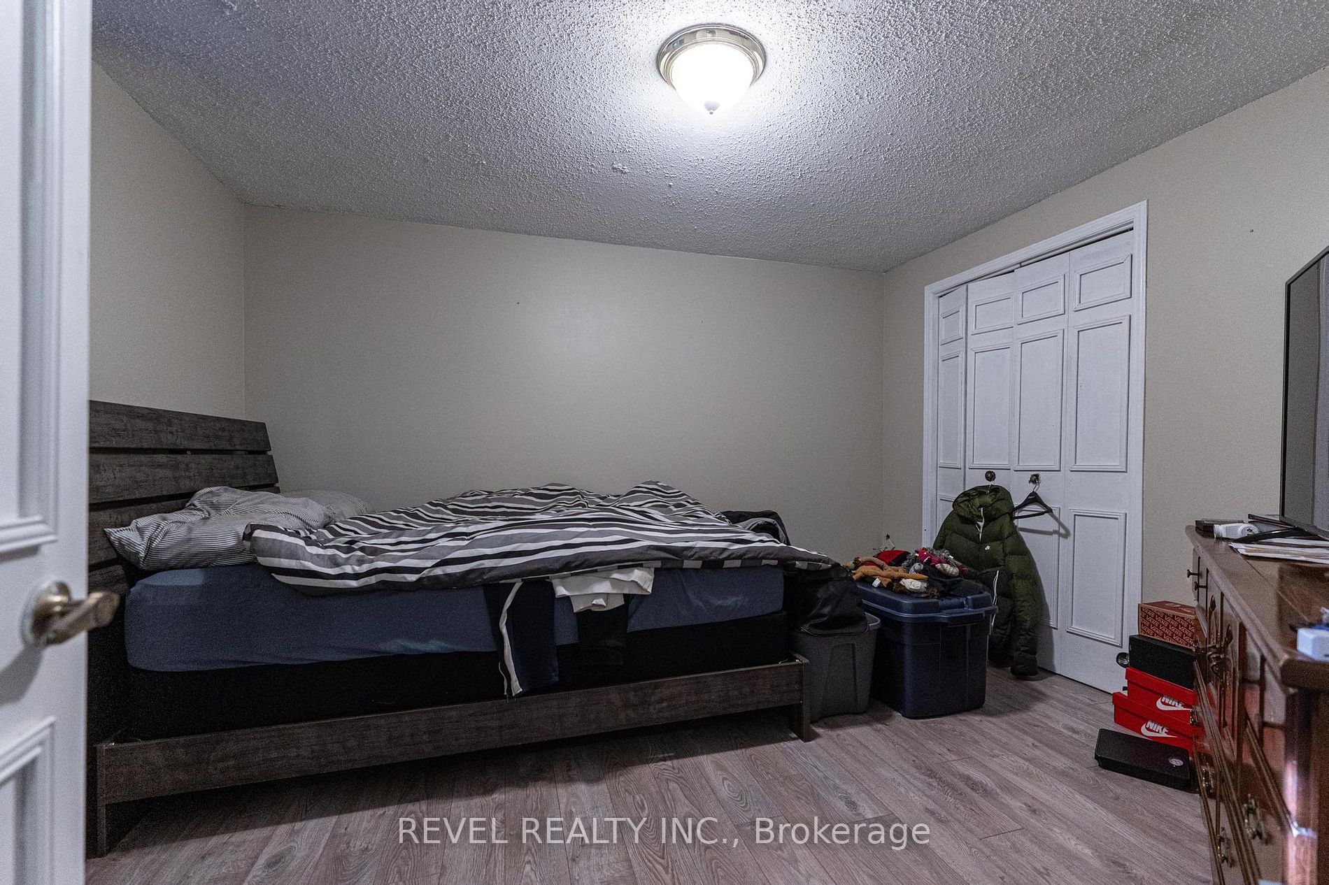 168 Albion Falls Blvd