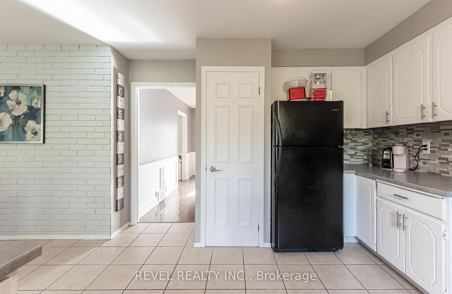 168 Albion Falls Blvd