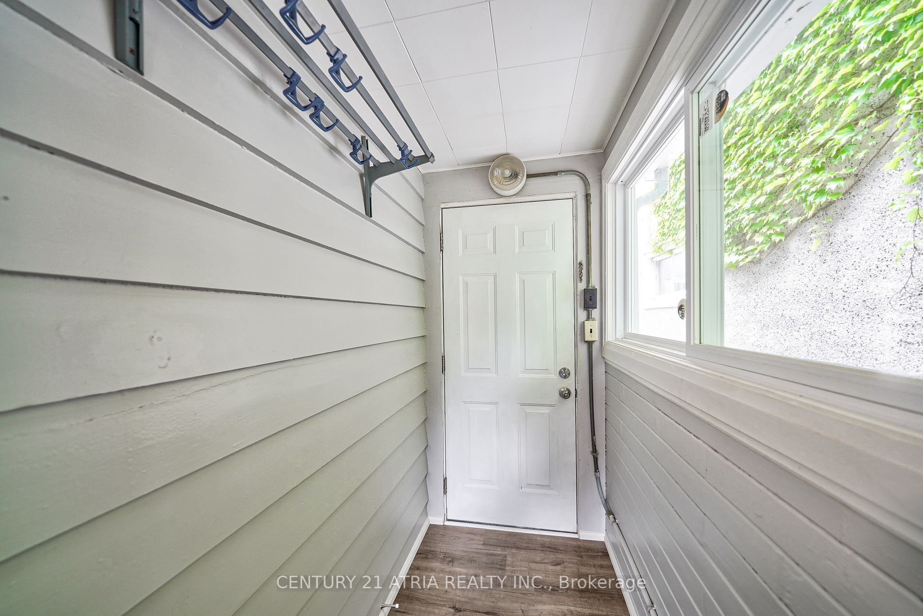 15 Asher Street