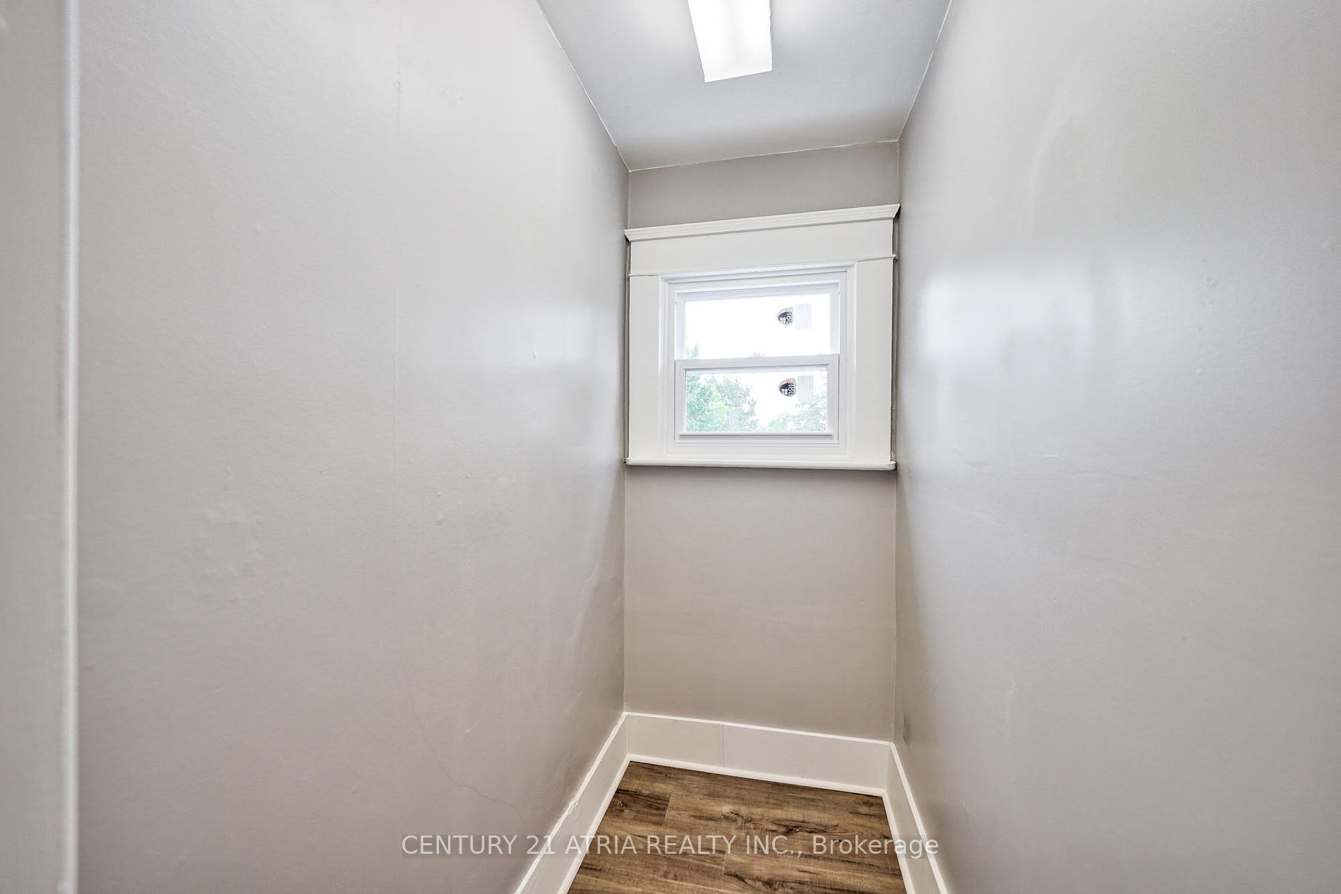 15 Asher Street