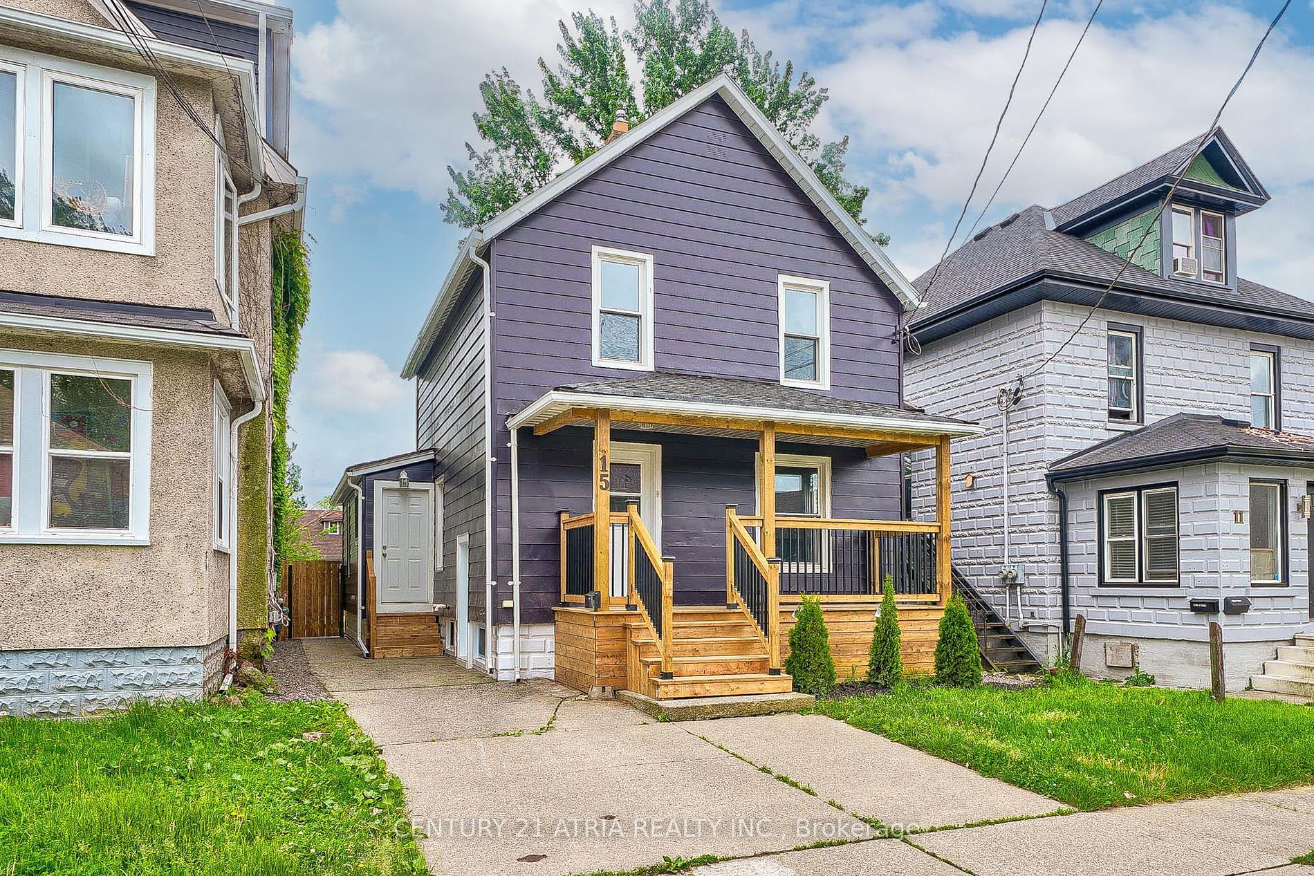 15 Asher Street