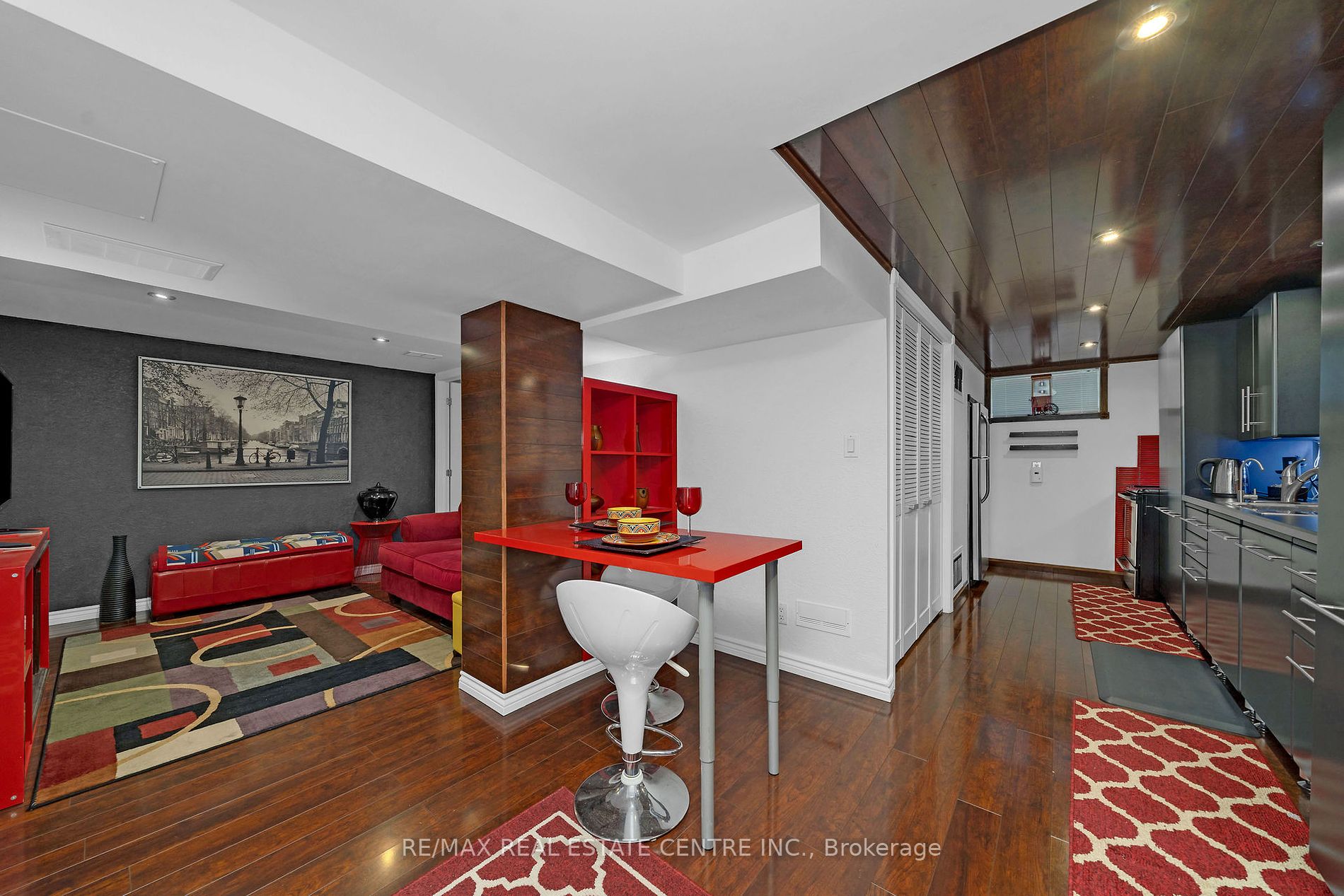 5 Millwood Road