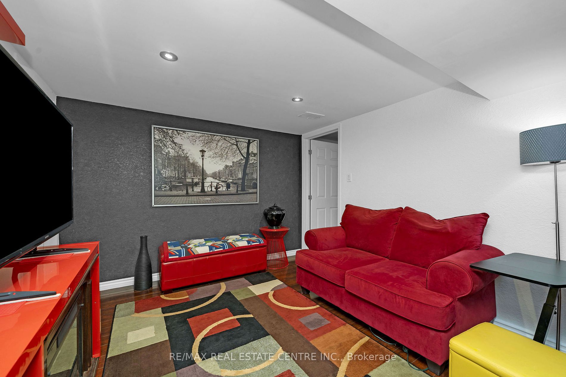 5 Millwood Road