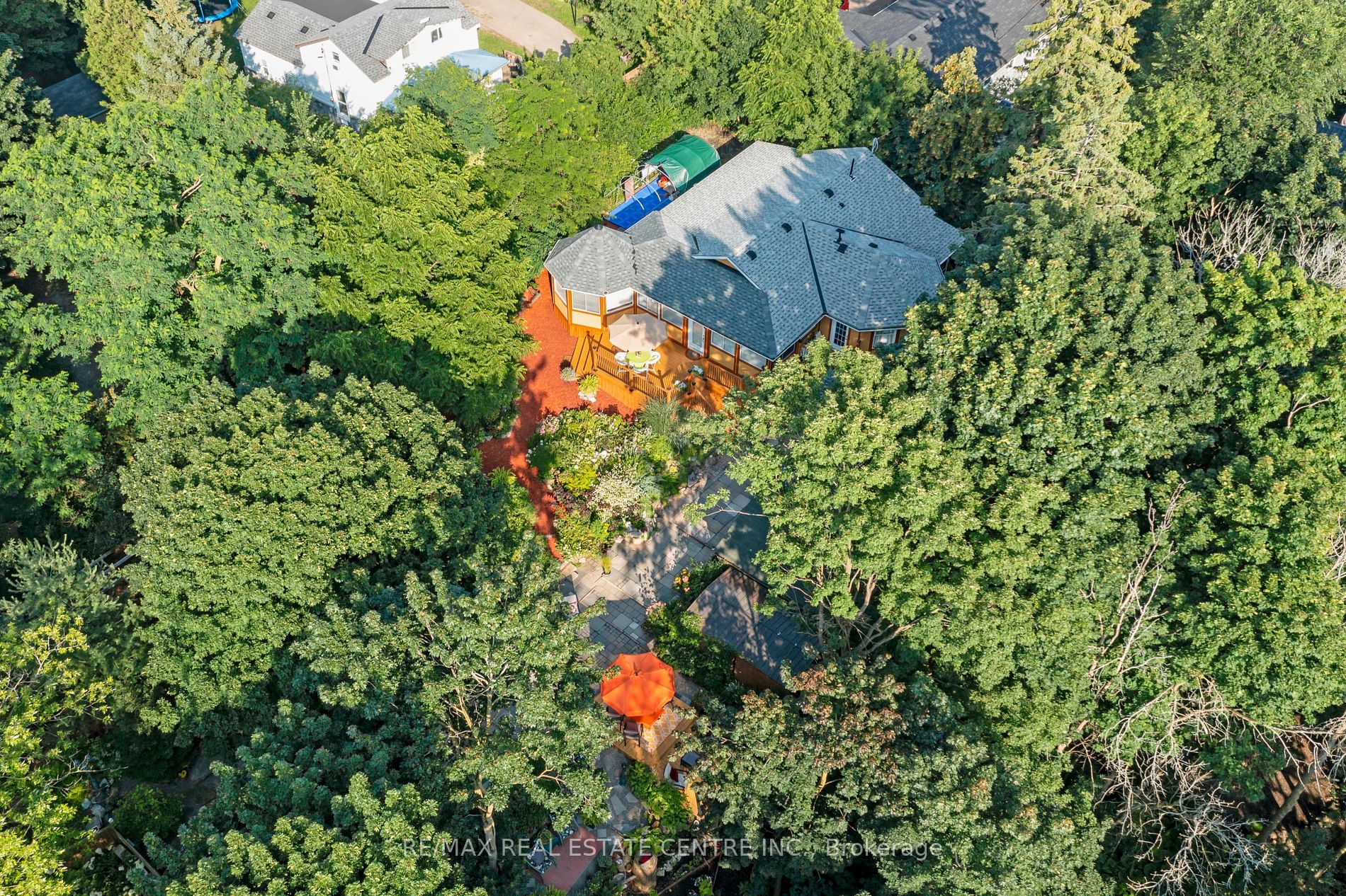 5 Millwood Road