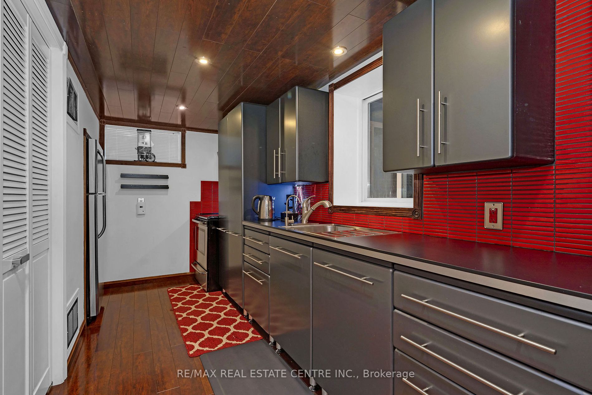 5 Millwood Road