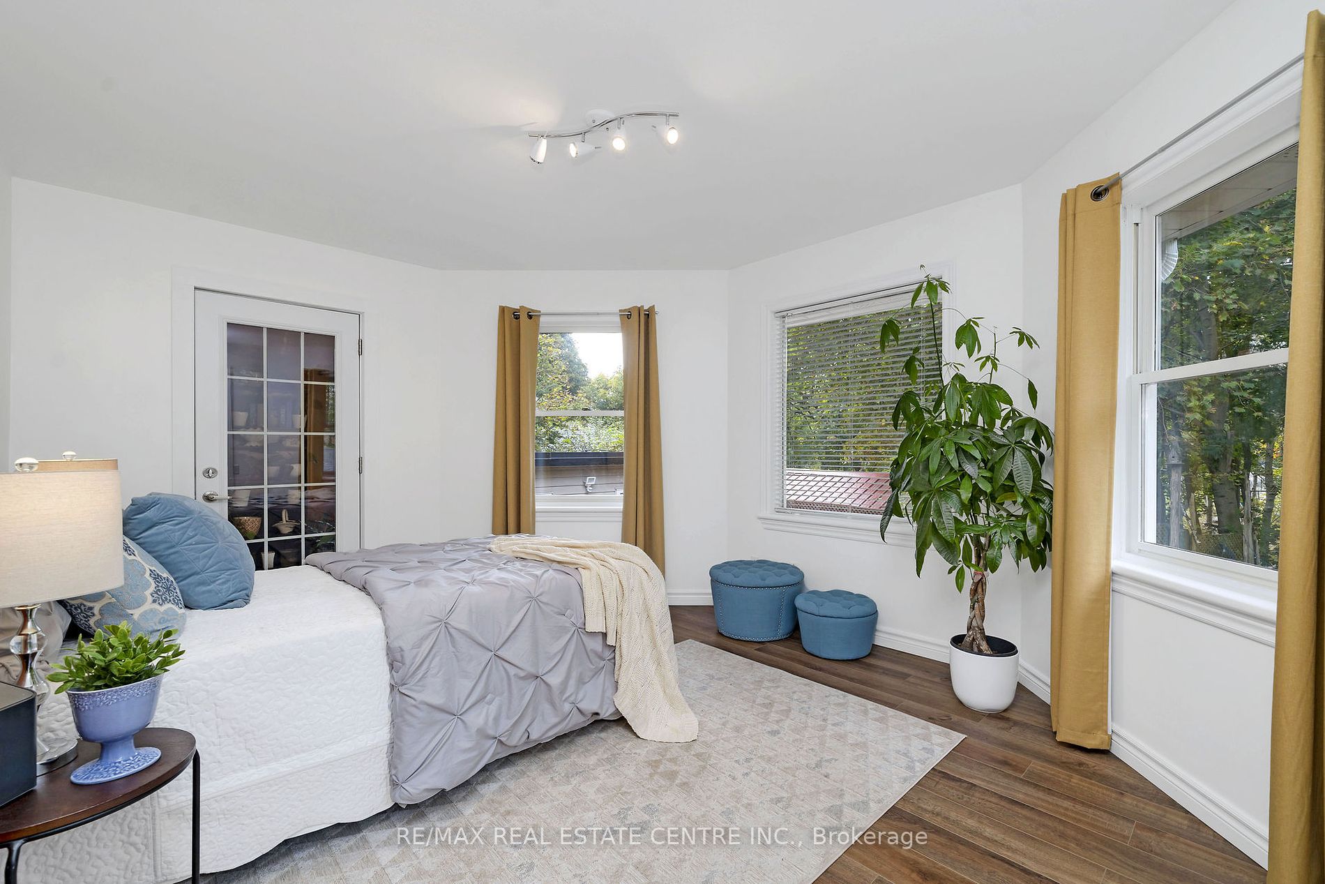 5 Millwood Road