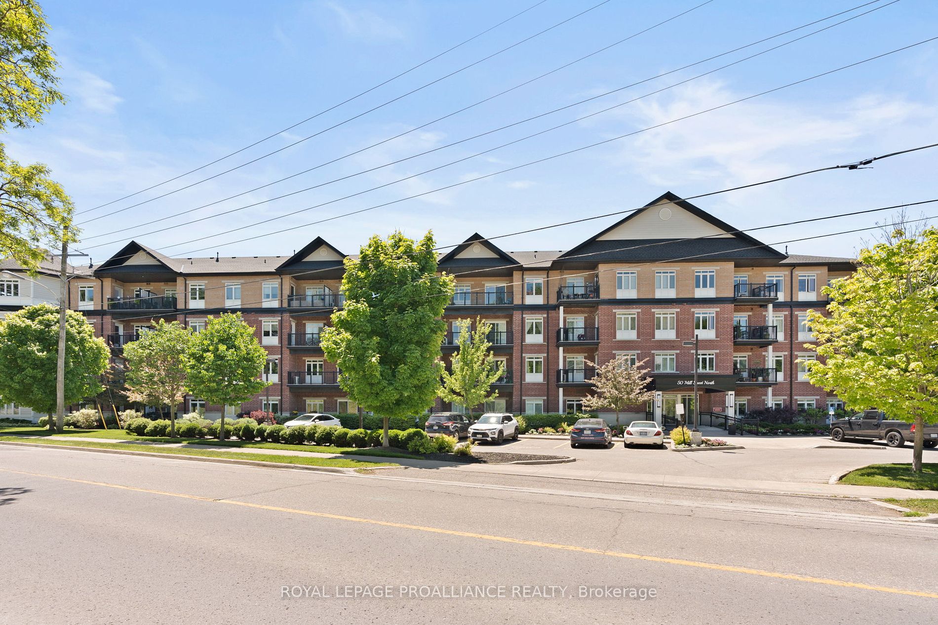 50 Mill Street N, #306