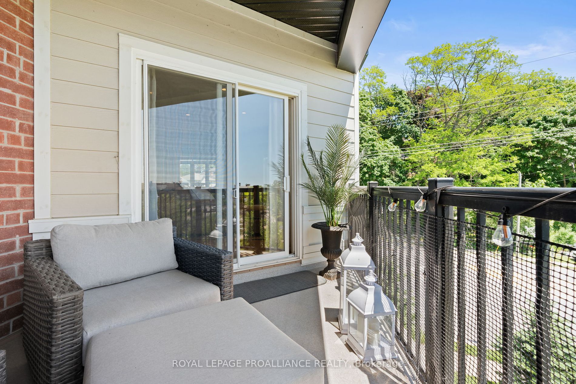50 Mill Street N, #306