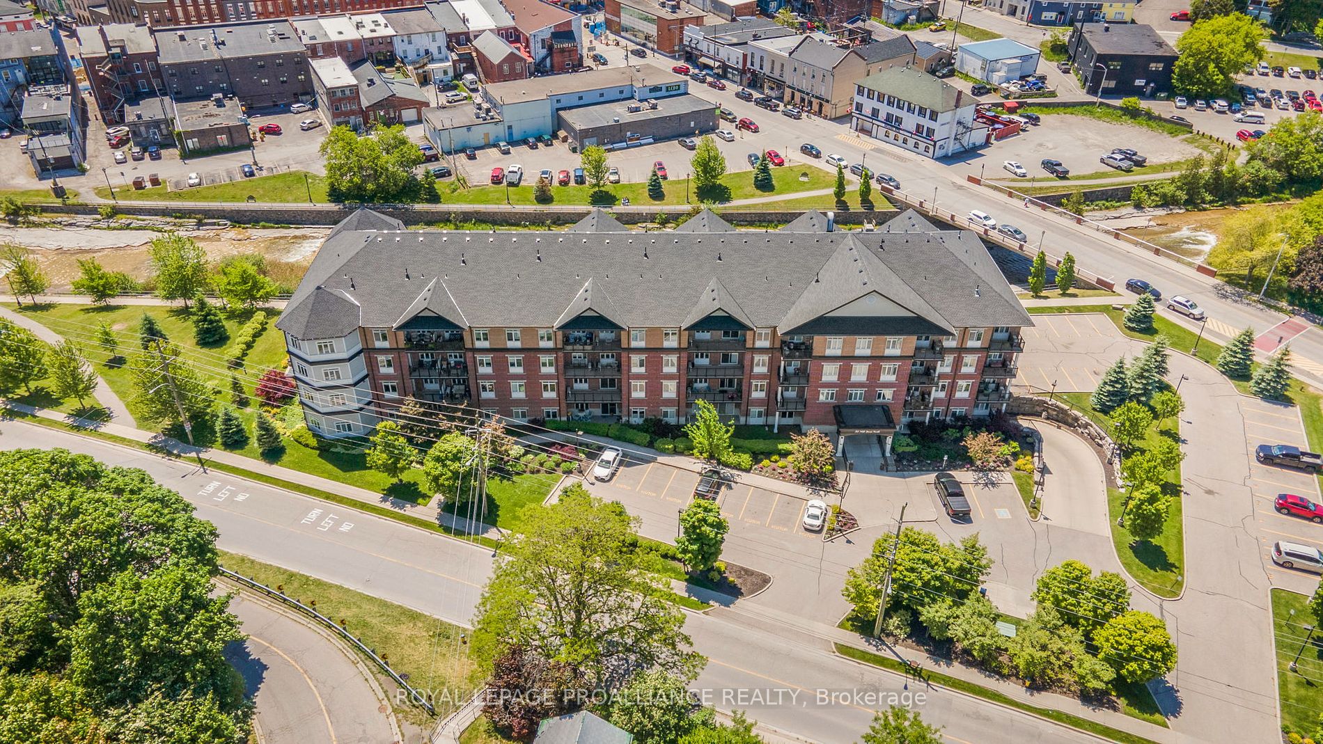 50 Mill Street N, #306