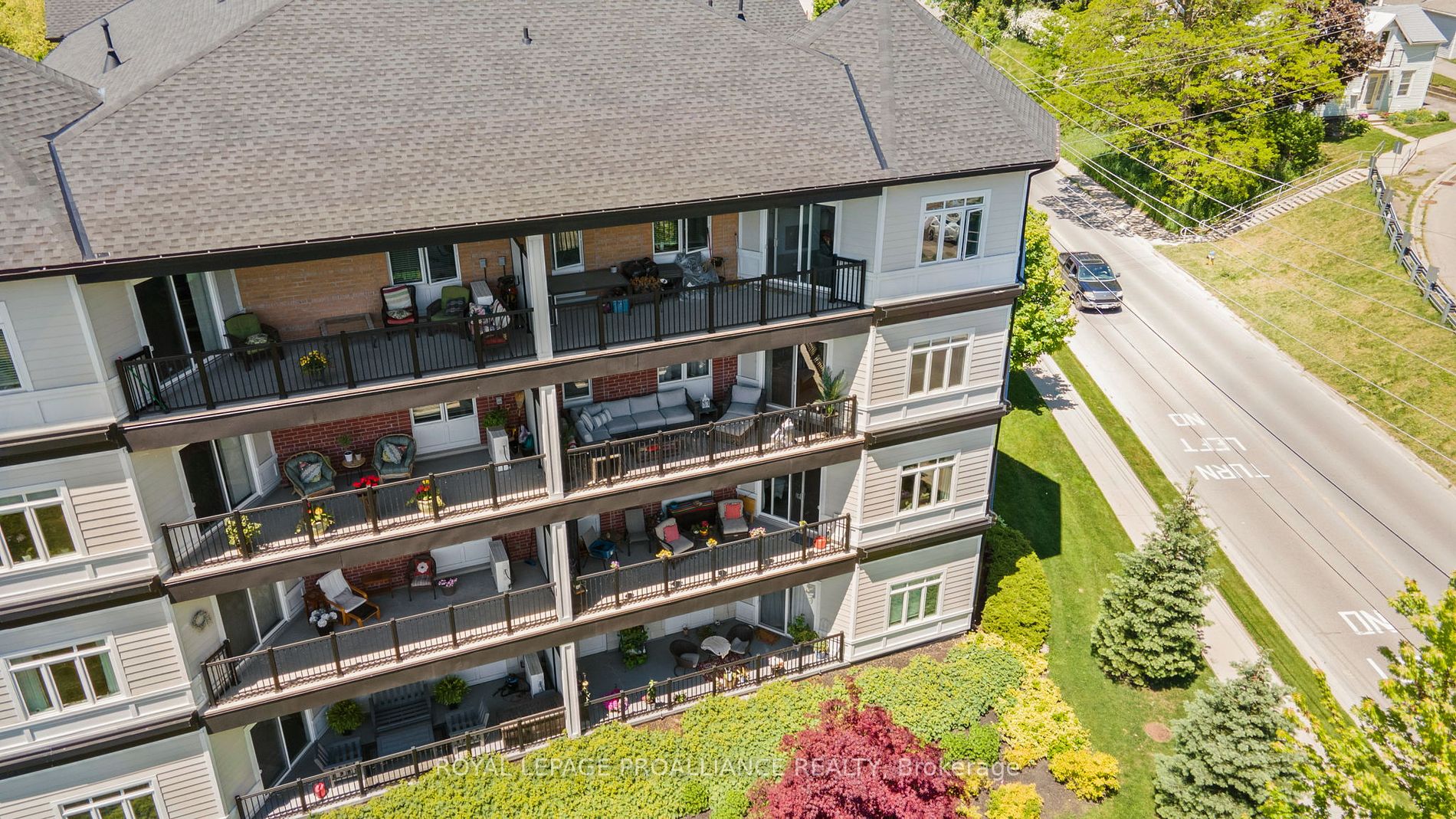50 Mill Street N, #306
