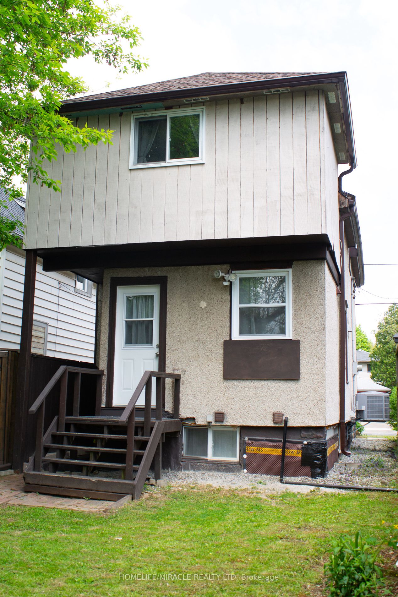 65 Holmes Avenue