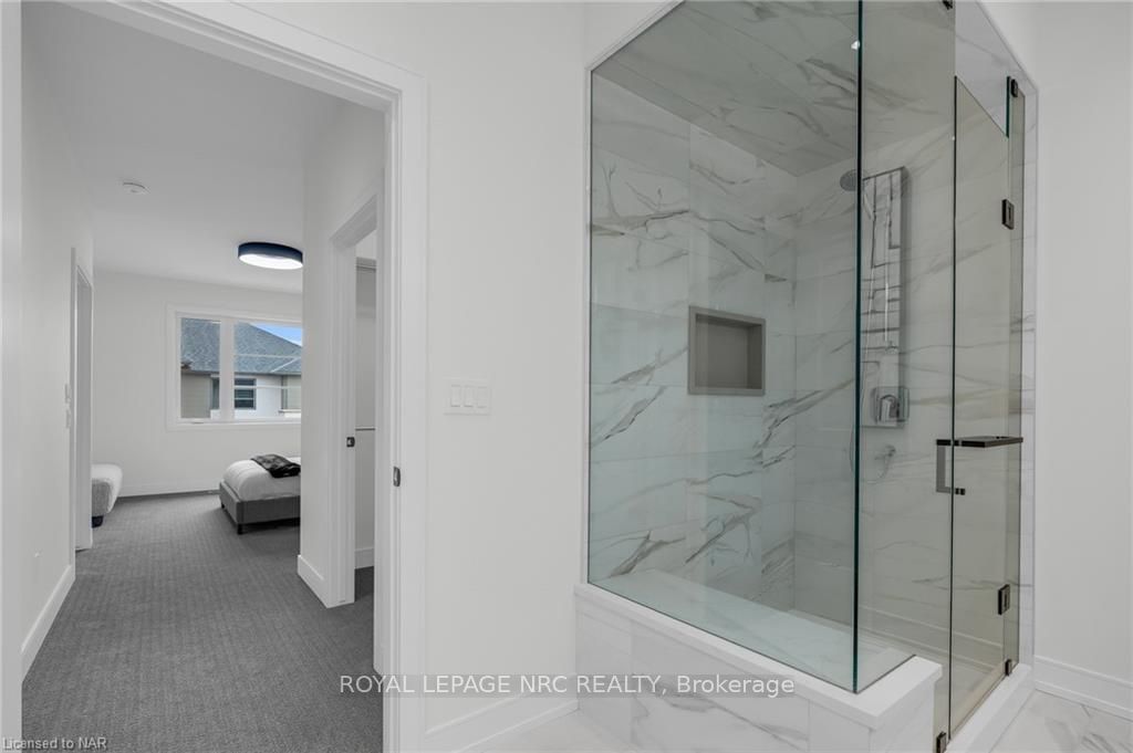 24 Grapeview Dr, #14