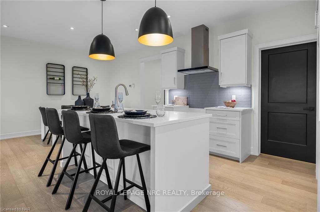 24 Grapeview Dr, #14