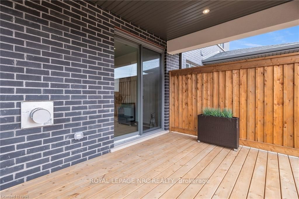 24 Grapeview Dr, #14