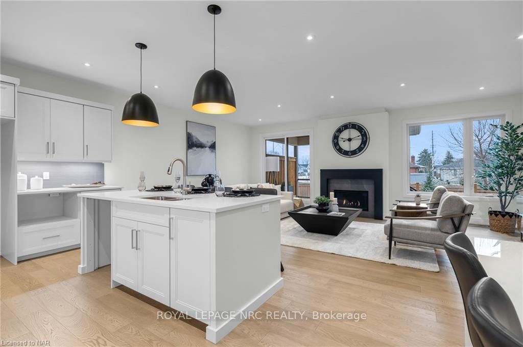24 Grapeview Dr, #14