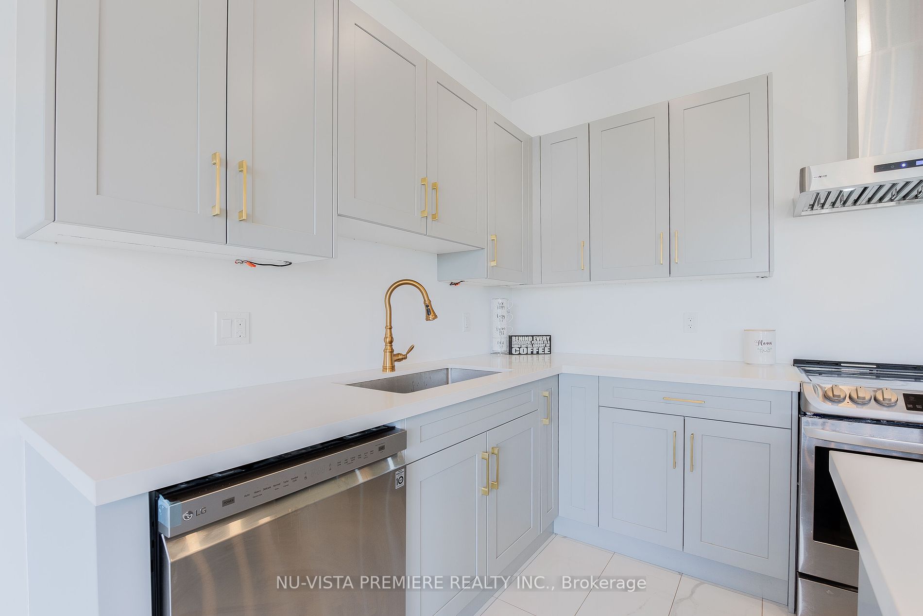 1464 Medway Park Drive