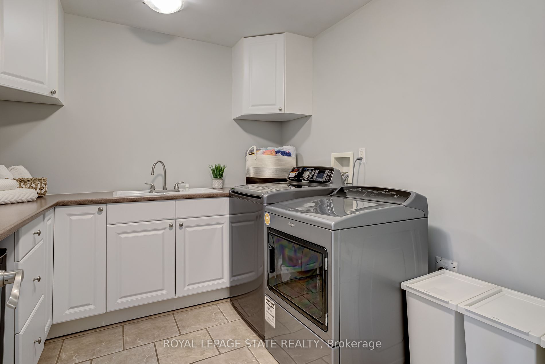 161 Lloyminn Ave