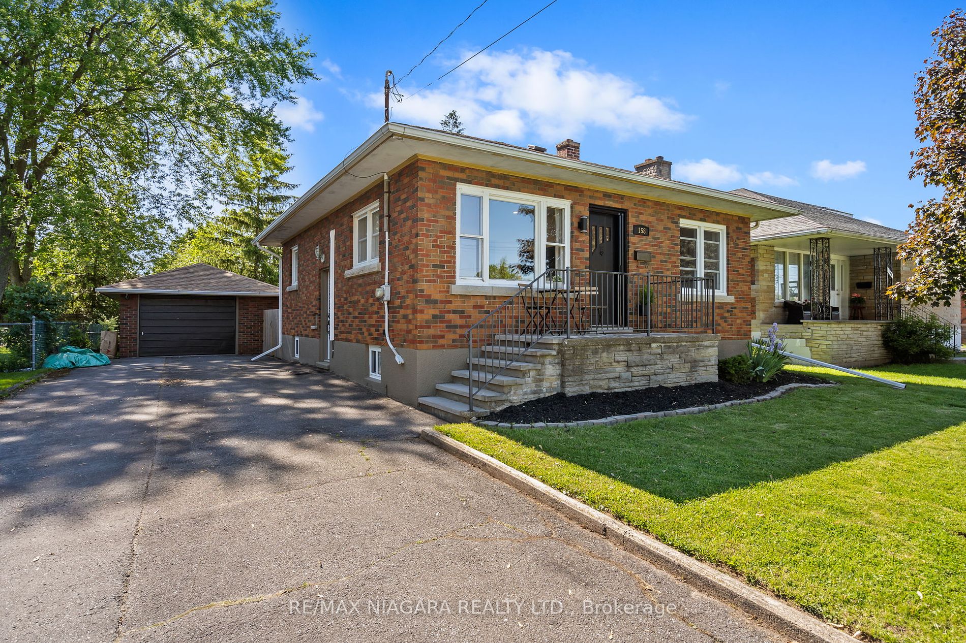 158 Homewood Avenue
