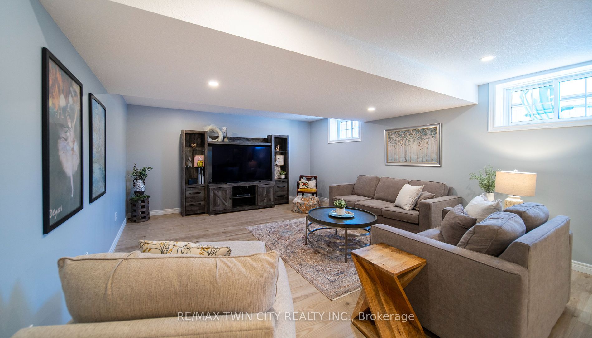 21 Parkview Drive