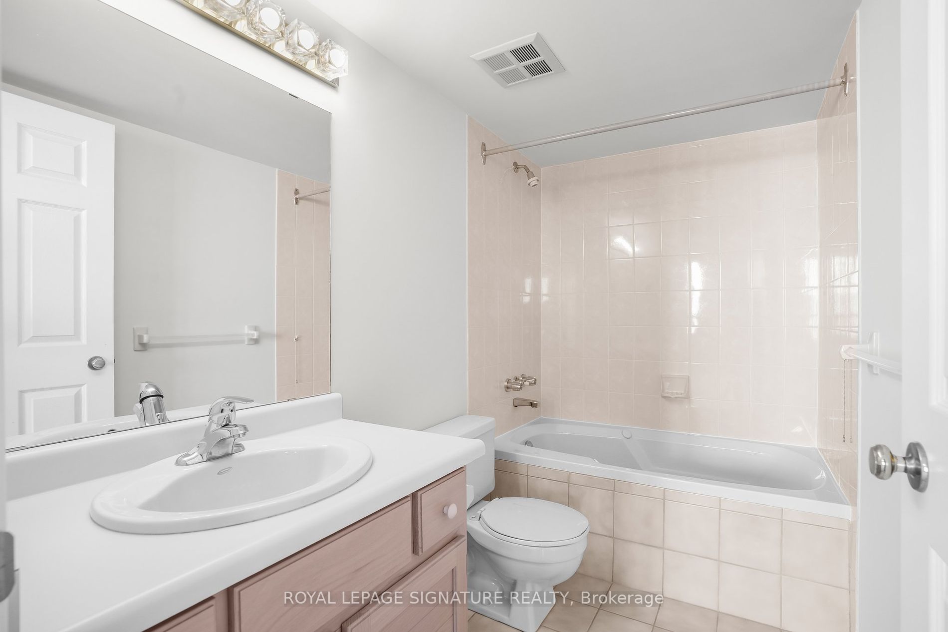 8 Village Green Boulevard #807