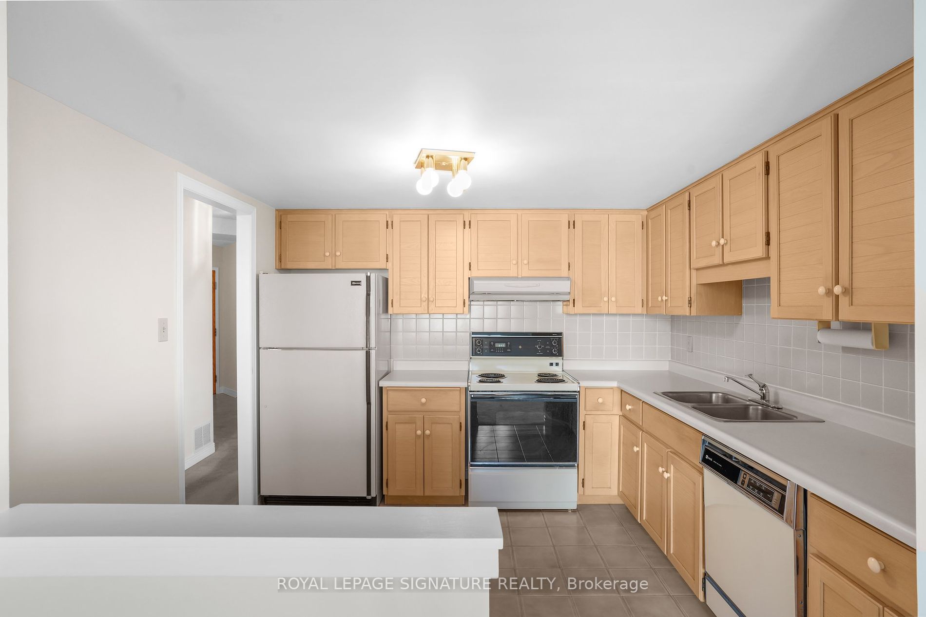 8 Village Green Boulevard #807