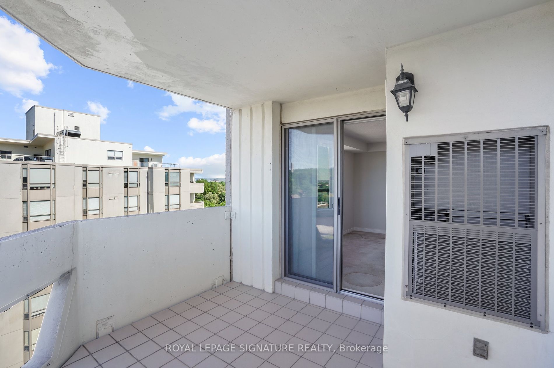8 Village Green Boulevard #807