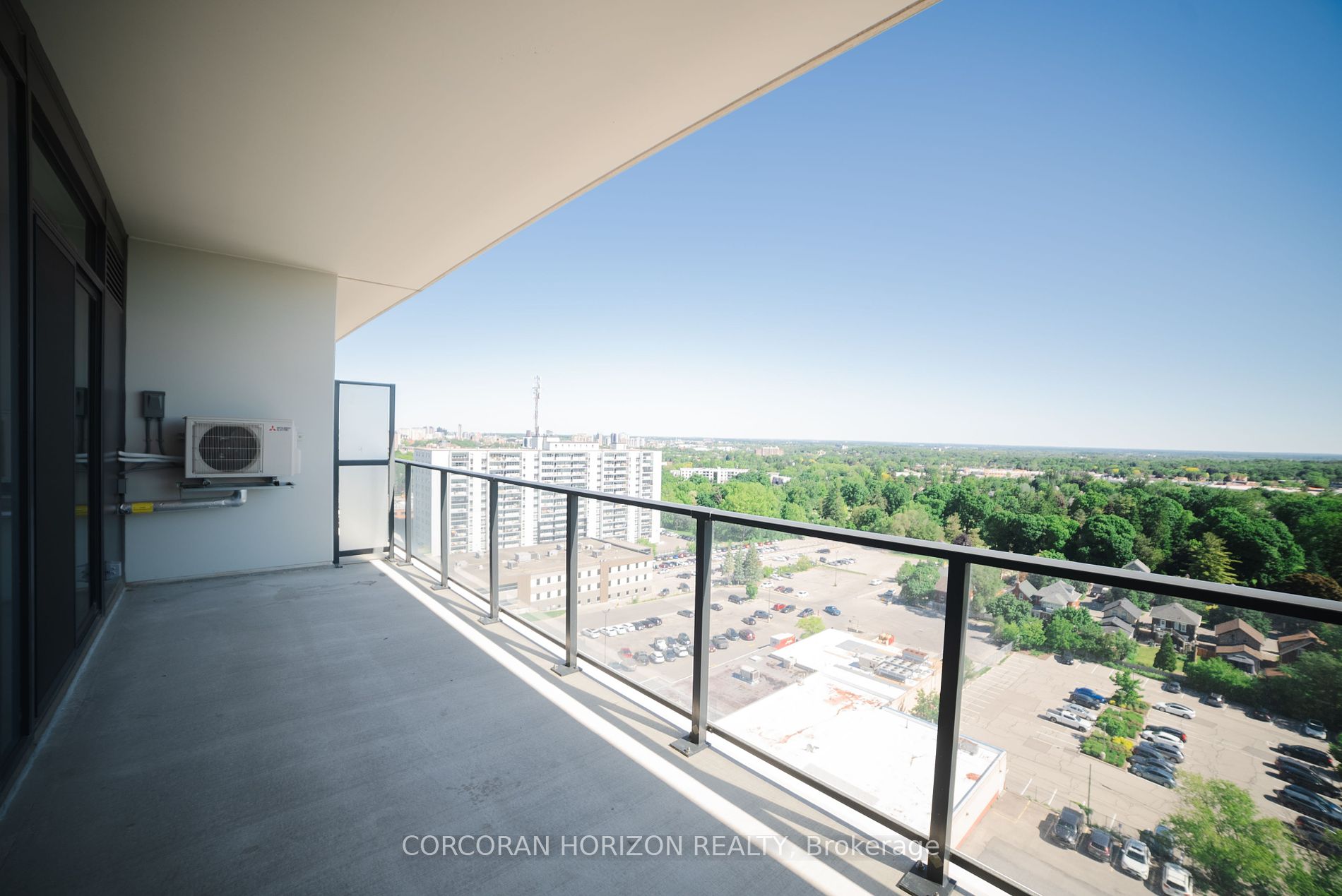 741 King Street W, #1302
