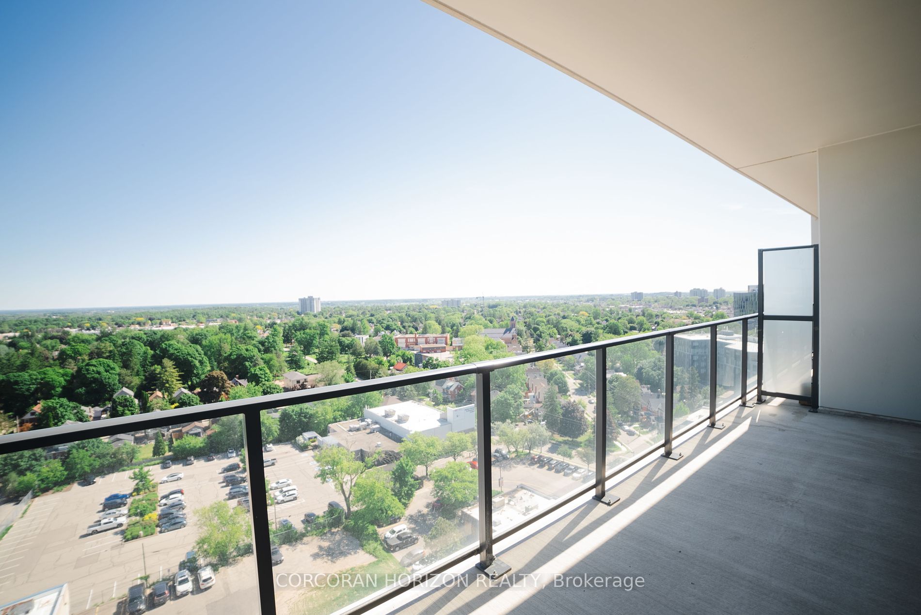 741 King Street W, #1302