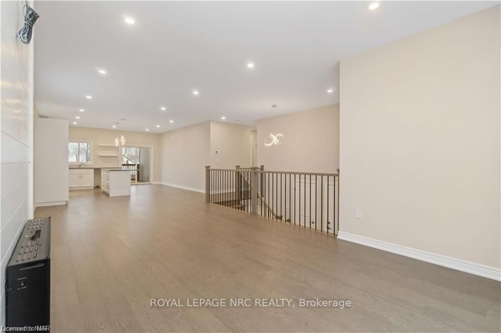 735 Dominion Road