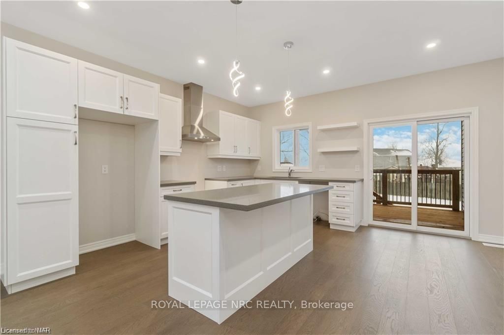 735 Dominion Road