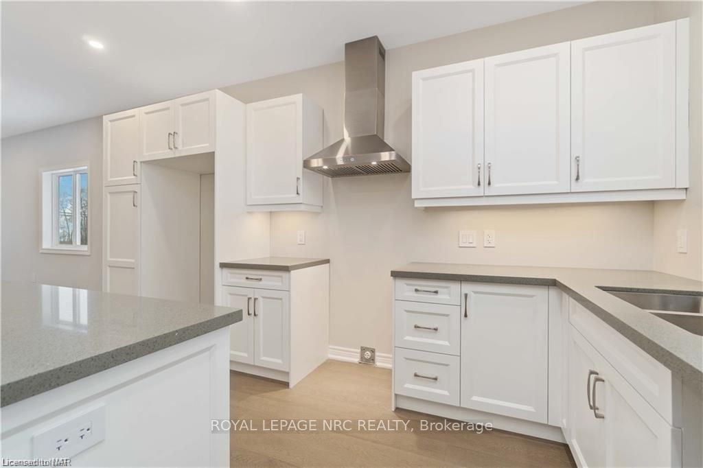 735 Dominion Road