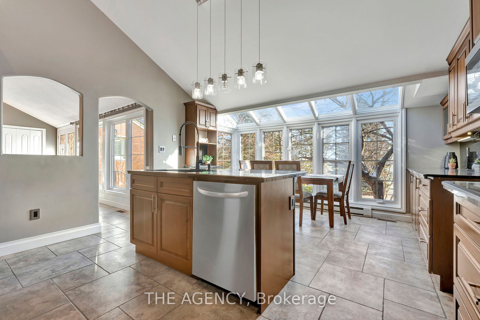 240 Johnson Rd
