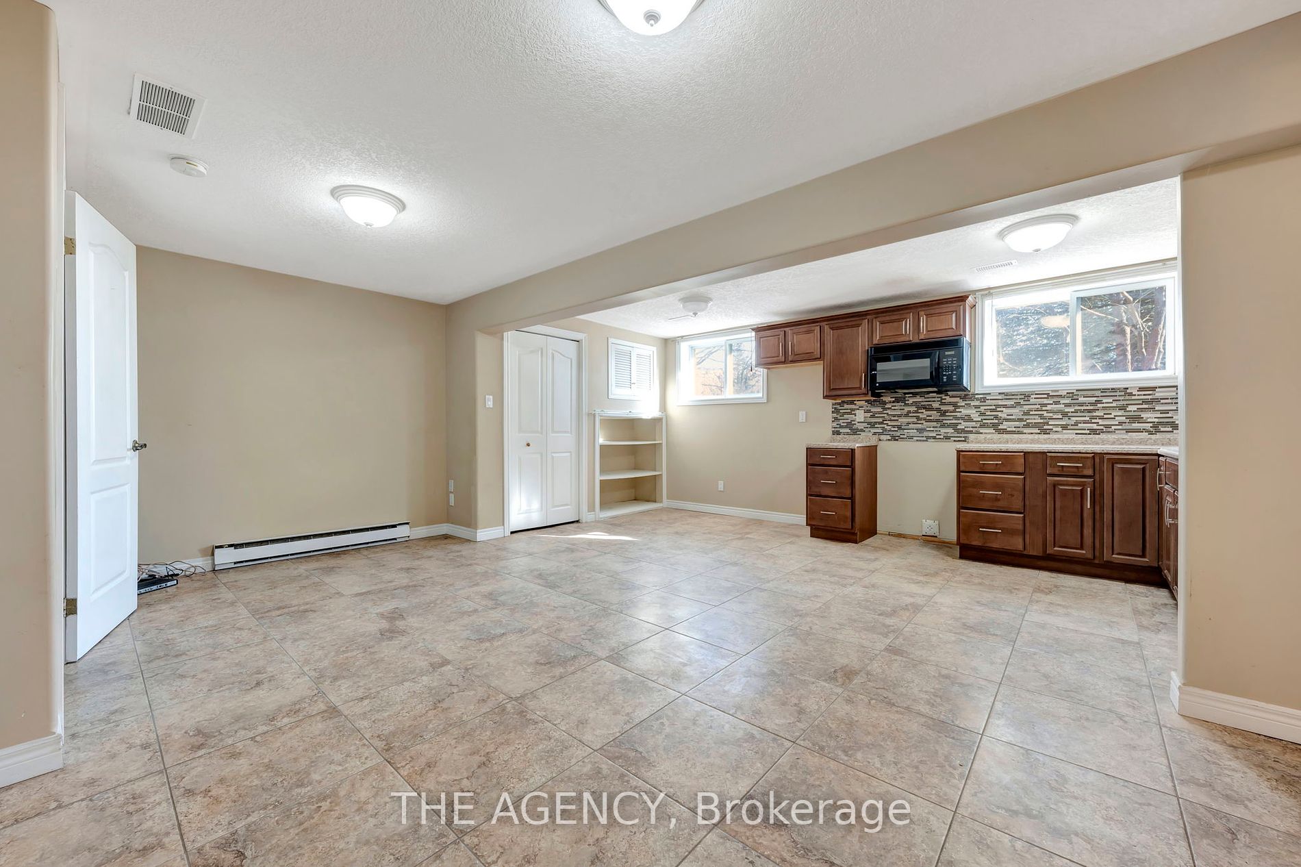 240 Johnson Rd