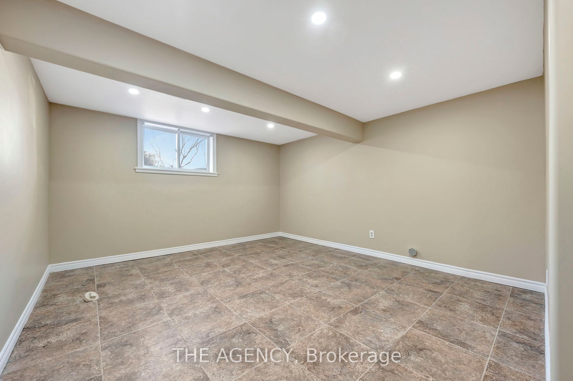 240 Johnson Rd