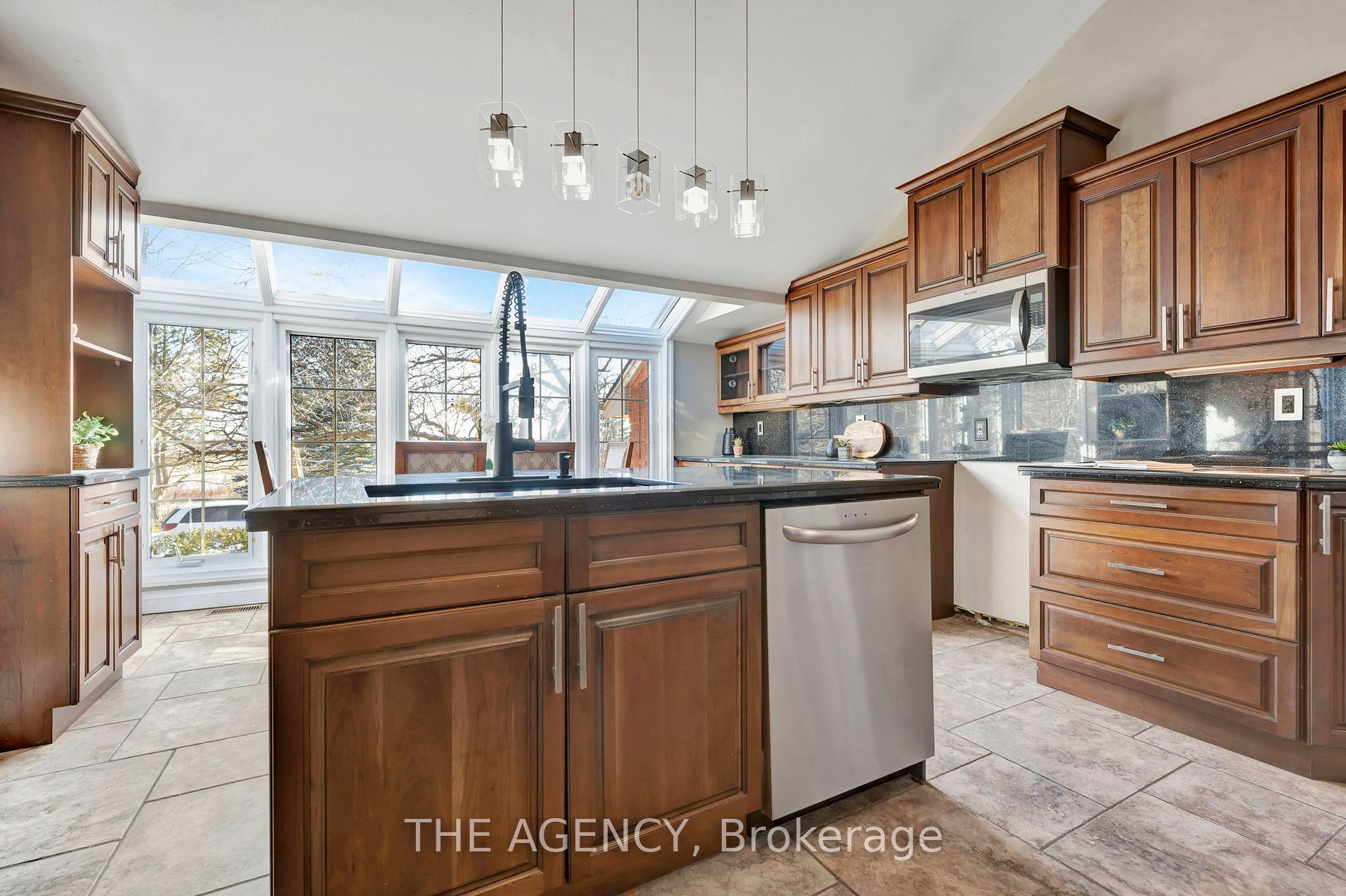 240 Johnson Rd