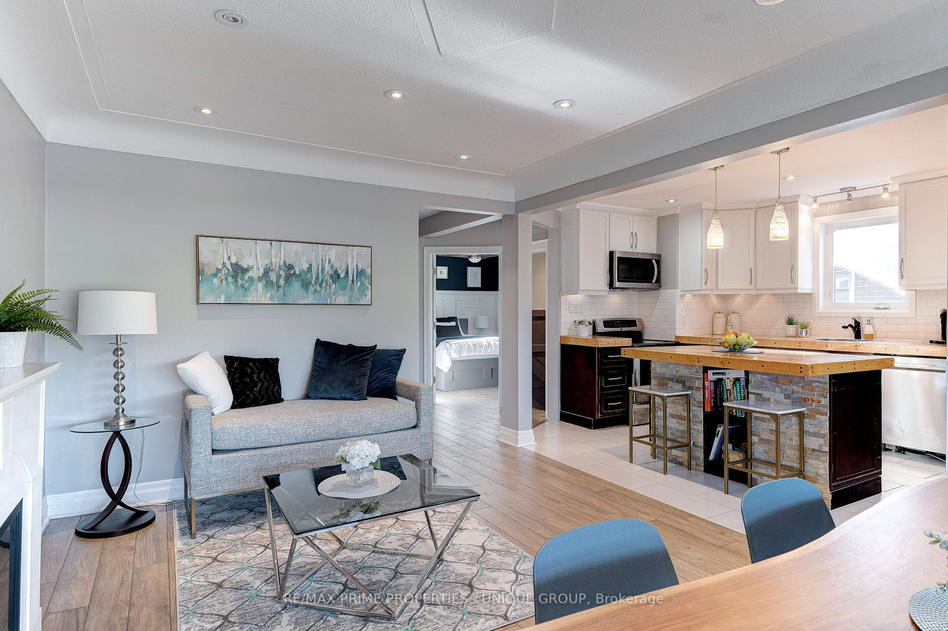 57 Berry Ave