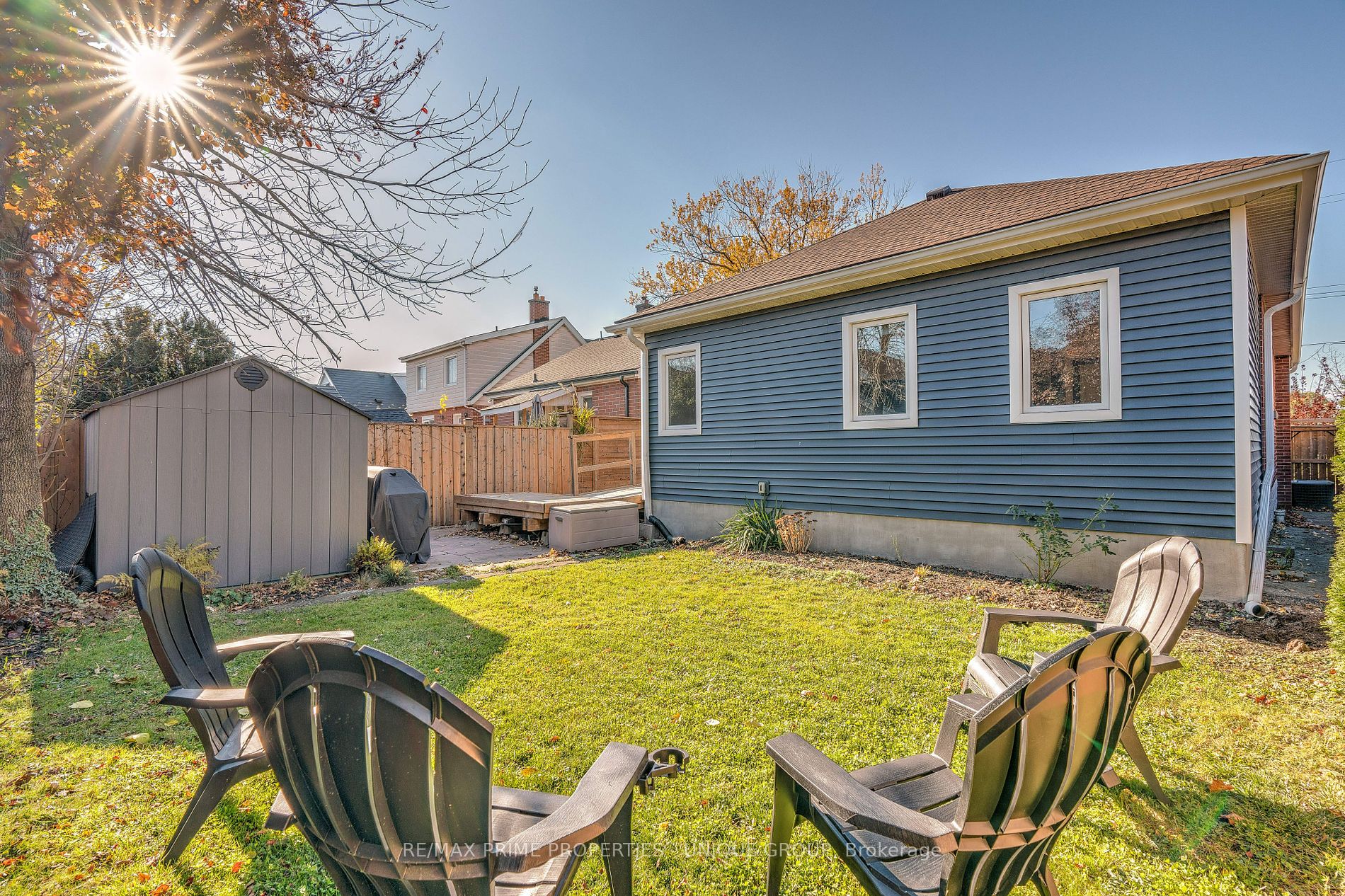 57 Berry Ave