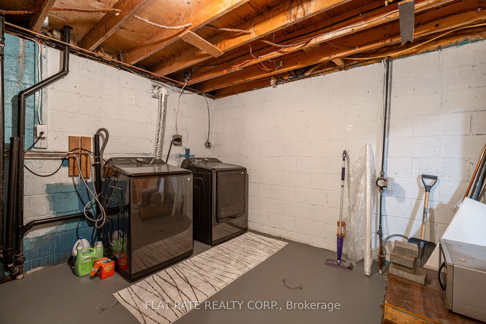 665 Severn Rd