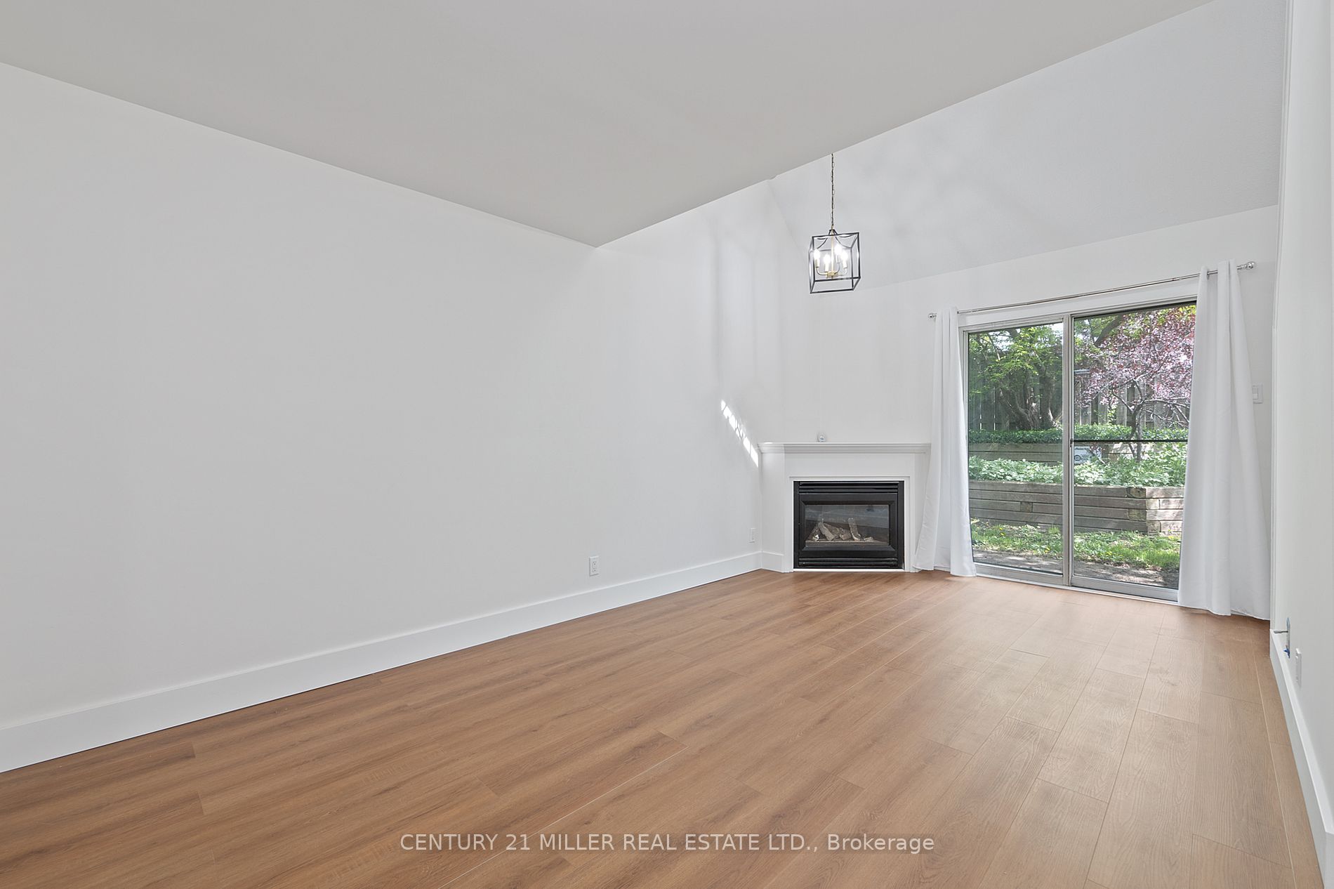 41 Valleyview Road, #19