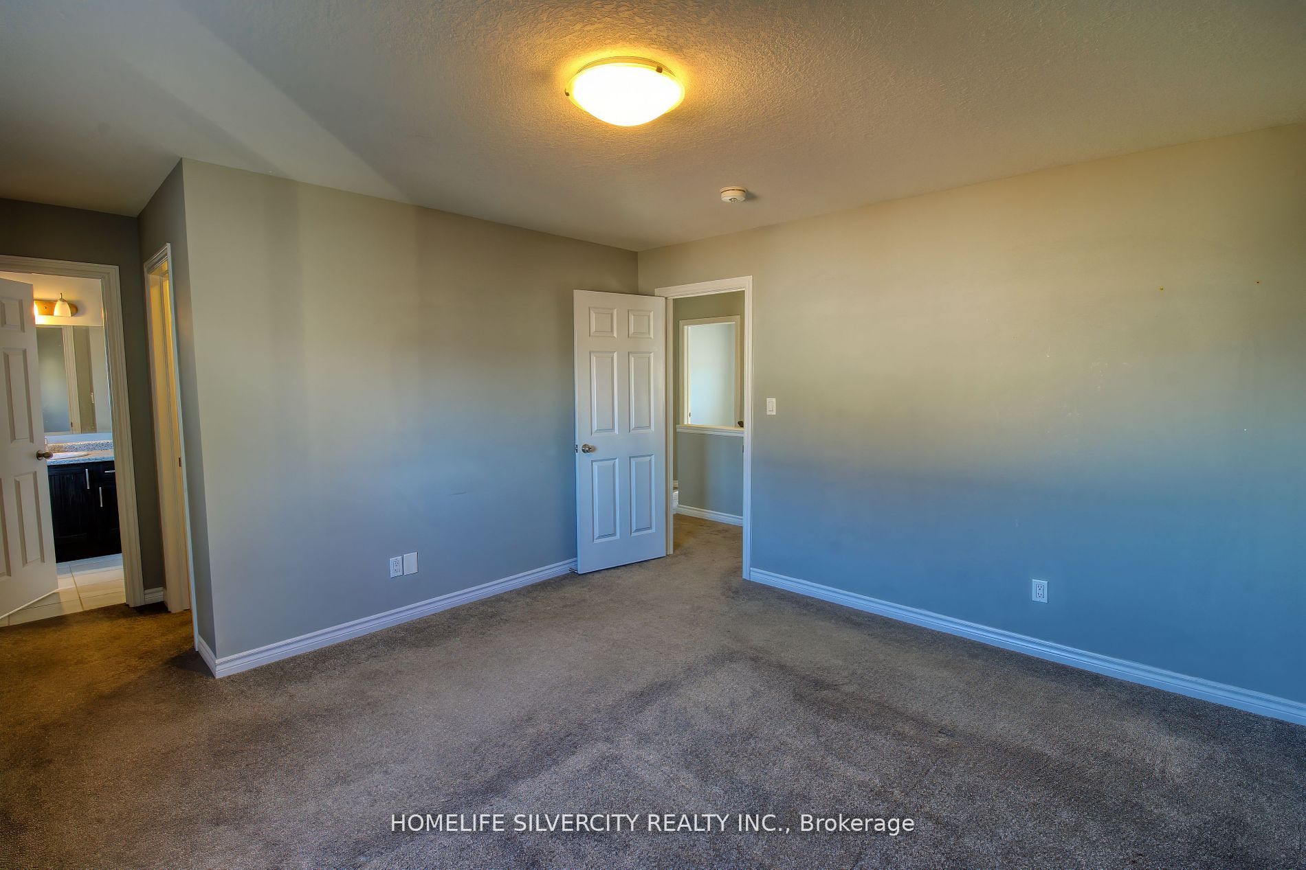 3254 Turner Crescent