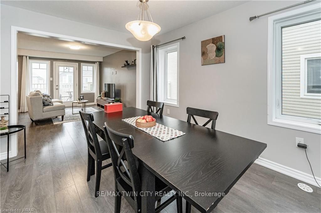 12 Stratus Street