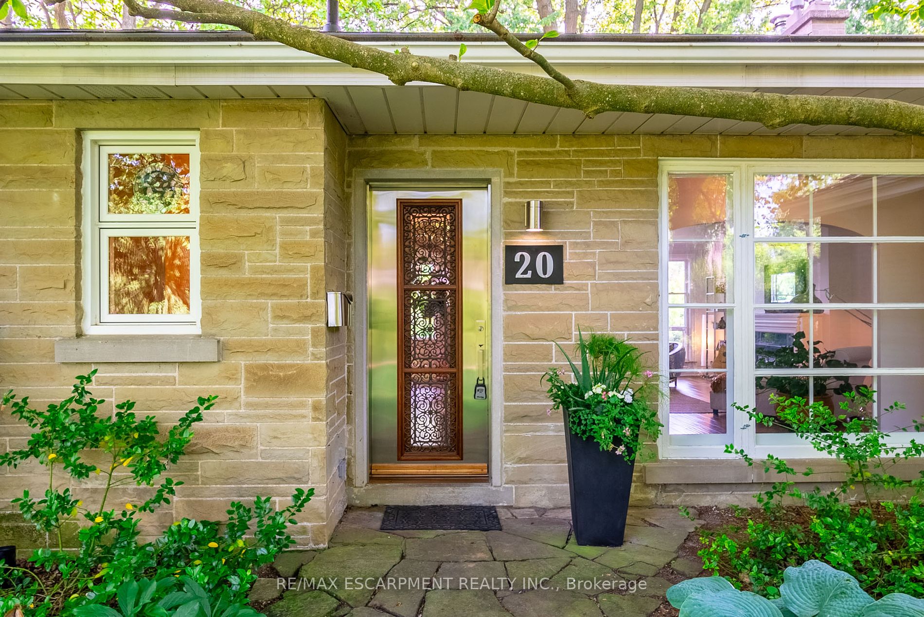 20 Woodward Avenue