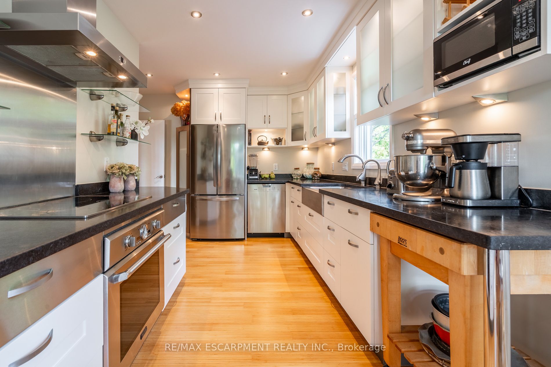 20 Woodward Avenue