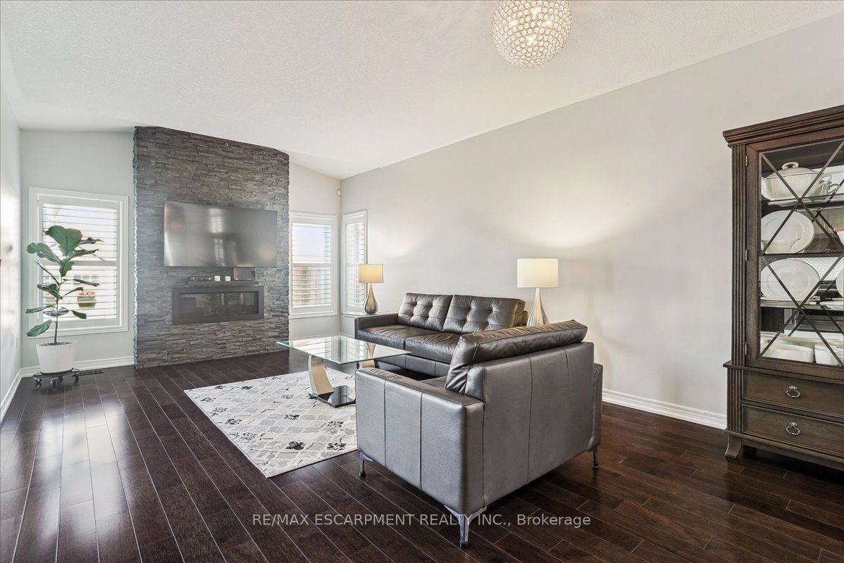 56 Colorado Boulevard