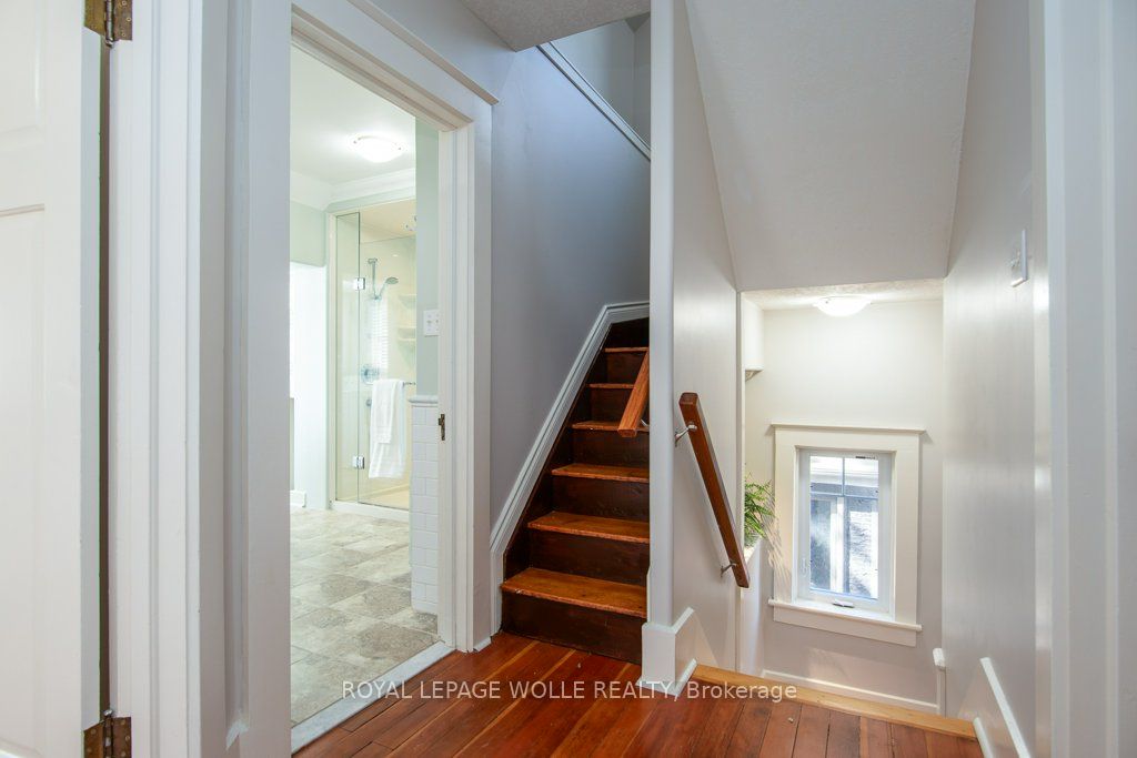 36 Union Street E
